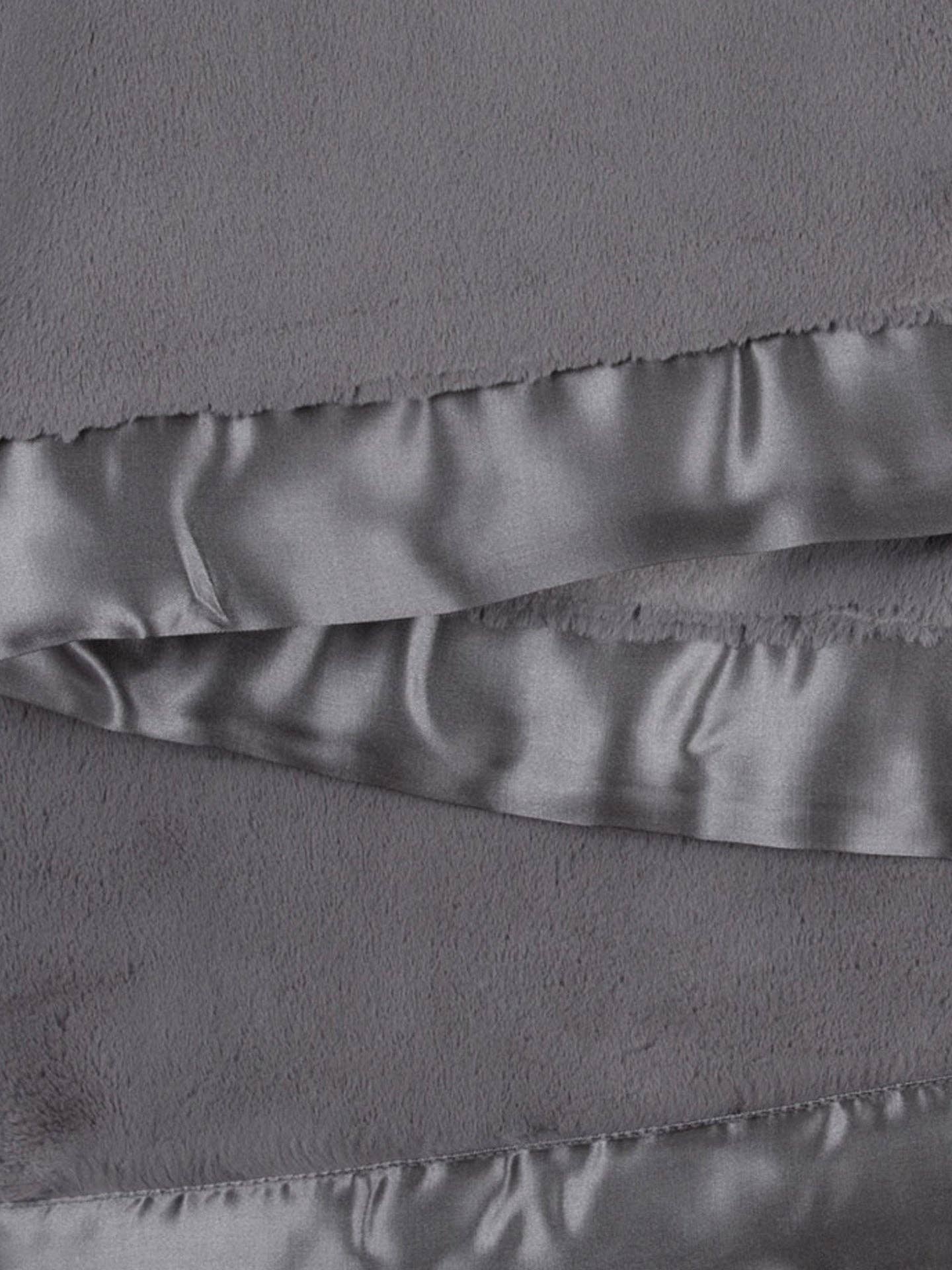 Luxe™ Blanket