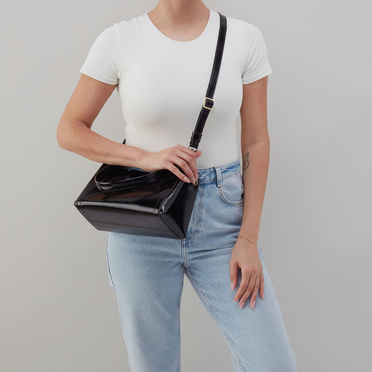 Seneca Shoulder Crossbody - Black