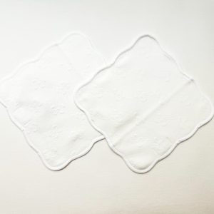 Washcloth Set of 2 - White Jacquard Bows