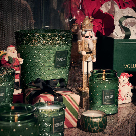 Noble Fir Garland Candle