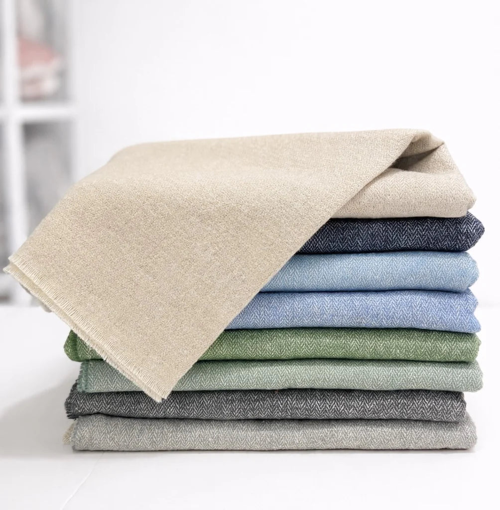 Cotton-Blend Mini Herringbone Throw w/ Fringe