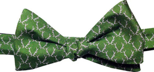Buckwild Bow Tie (Green)